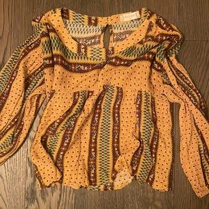 XS very cute boho shirt!